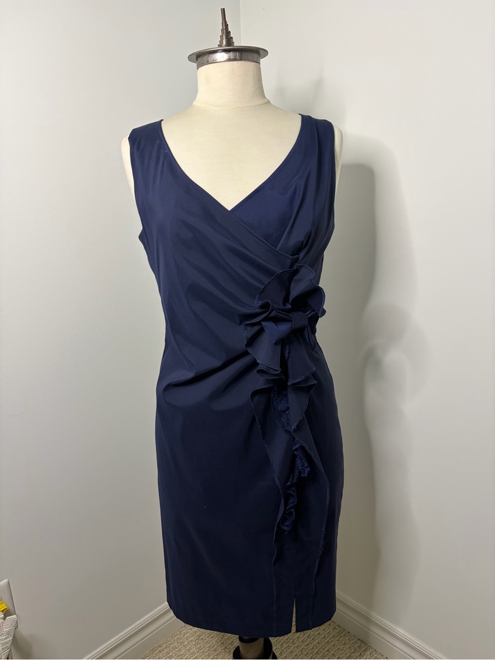 🇨🇦JOSEPH RIBKOFF Navy Blue Ruffle Accent Cocktail Dress Size 12 / CAN/USA 12